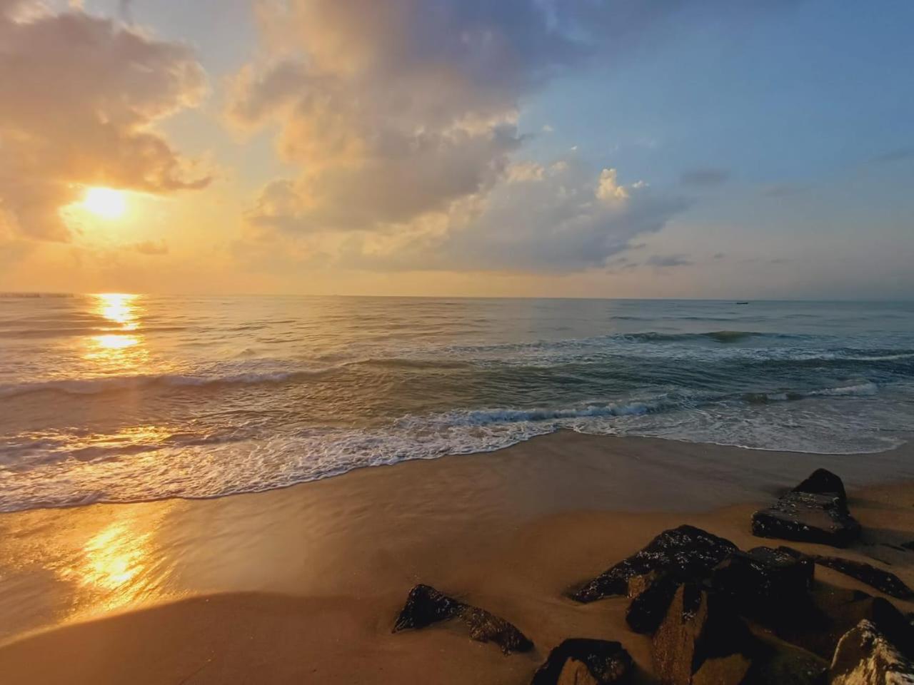 Dream Promenade Beach View Puducherry Exterior foto