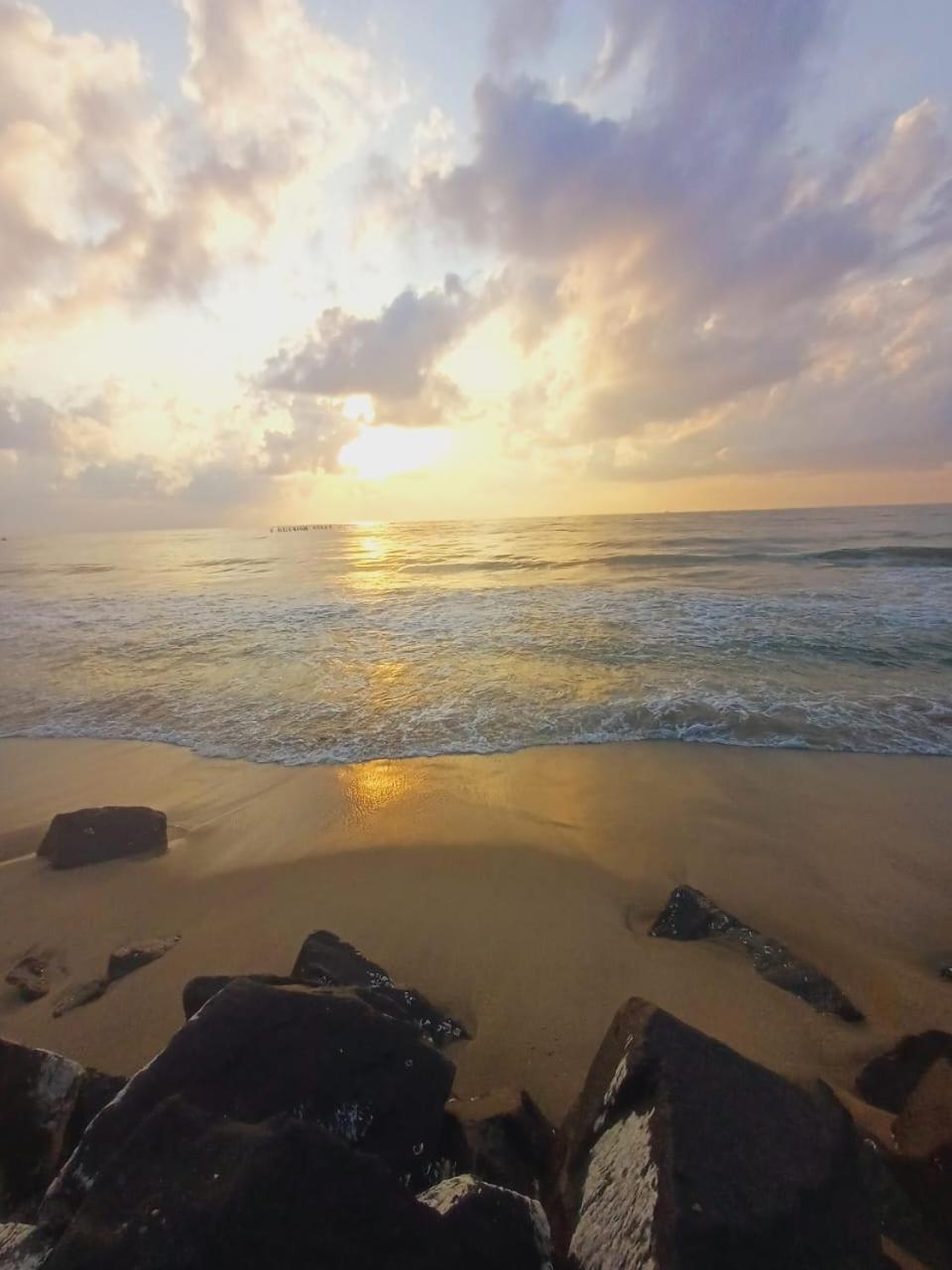 Dream Promenade Beach View Puducherry Exterior foto